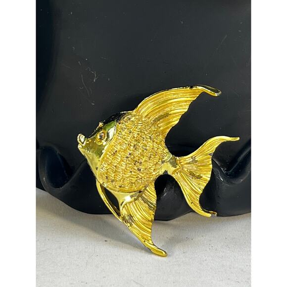 Vintage Jewelry Gold Tone Angelfish Brooch Pin 2.5" - Picture 1 of 16